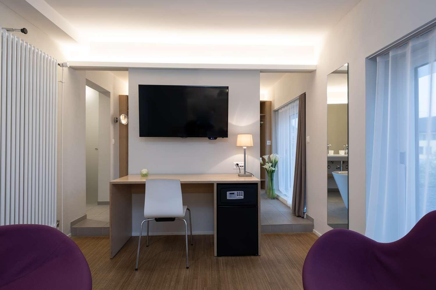 Spirgarten Otel 3*
