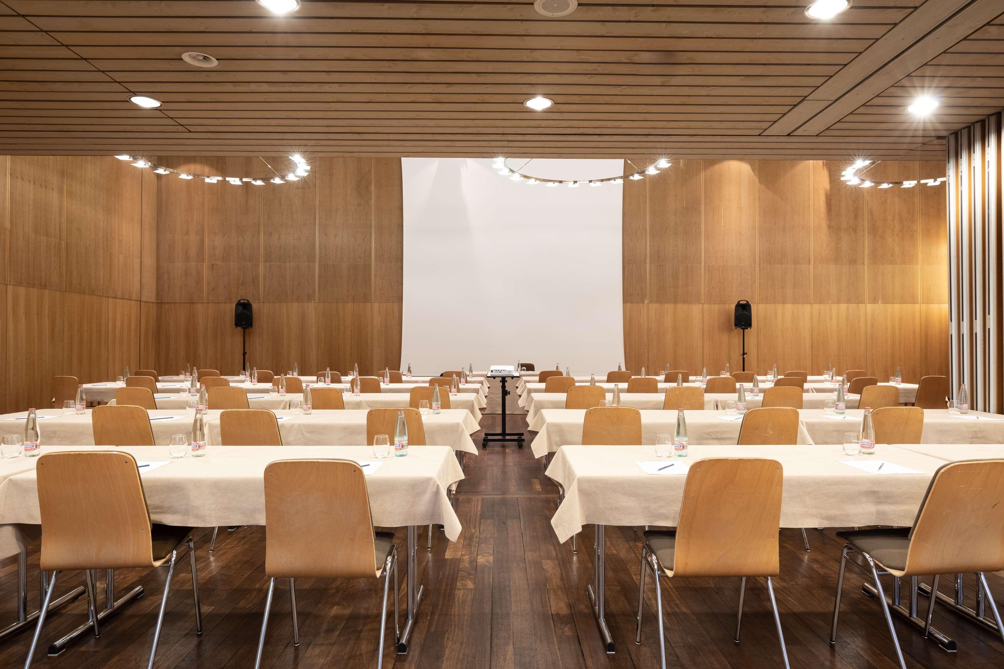 Otel Spirgarten 3*